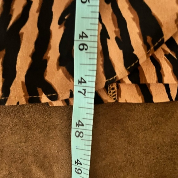 Sag Harbor Tiger Stripped Wrapped sleeveless Dress - Picture 13 of 13